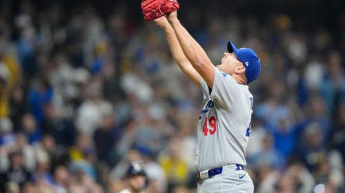 Los Dodgers vencen 2-1 a Cerveceros en inicio de la SCLN