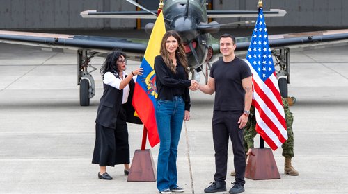Noboa recorre con Kristi Noem posible base de EUA en Ecuador