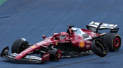 Ferrari arremete contra sus pilotos; pide 'centrarse en conducir'
