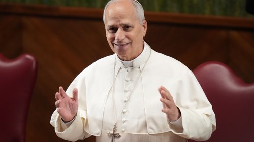 Papa acepta renuncia de obispo español investigado por abuso
