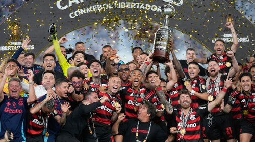 Flamengo derrota 1-0 a Palmeiras y gana su cuarta Libertadores