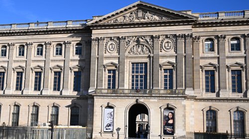 Huelga en Louvre obliga a cerrar el museo más visitado del mundo