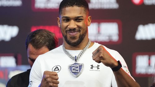 Imputan a conductor del auto en que viajaba Anthony Joshua