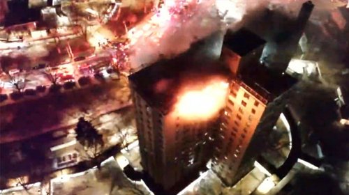 Explosión de gas en edificio de NY deja un muerto y 14 heridos