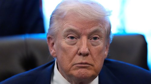 Trump bromea sobre anexar Canadá, Groenlandia y Venezuela a EUA
