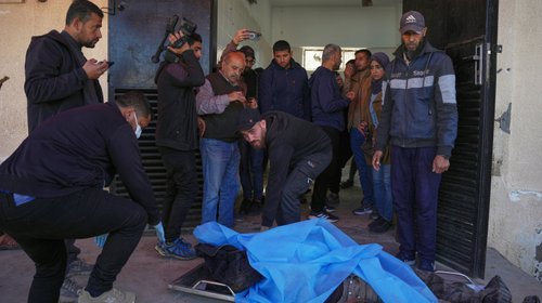 Dron israelí mata a dos palestinos que iban en bicicletas en Gaza