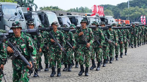 Alista Indonesia 8,000 soldados para misión de paz en Gaza