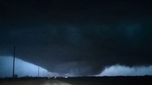 Cuatro personas fallecen en Michigan por fuertes tormentas