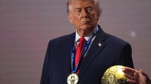 Aplazan decisión sobre posible veto a Trump a eventos deportivos