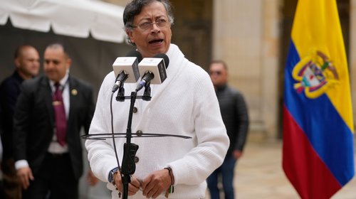 Gustavo Petro acusa que Ecuador 'deriva al fascismo'