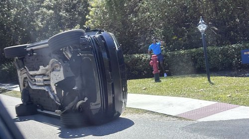 Detienen a Tiger Woods por conducir bajo sospecha en Florida