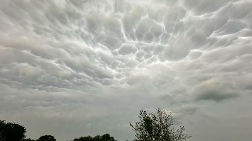 Tormentas severas azotan el centro-norte de EUA