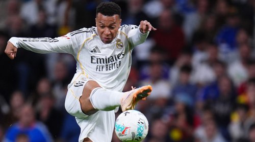 Abuchea al Madrid y a Florentino por sequía de títulos