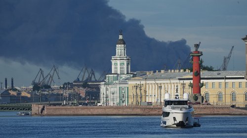 Ucrania vuelve a atacar San Petersburgo tras rechazo de diálogo