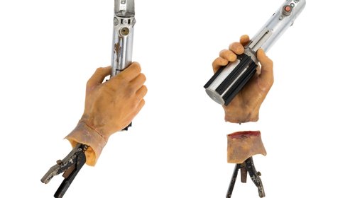 Subastarán sable de luz de Star Wars y otros tesoros de Hollywood