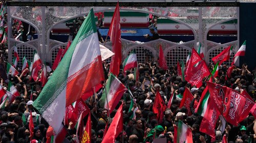 Irán reporta ataques aéreos tras fin de ofensiva de EUA