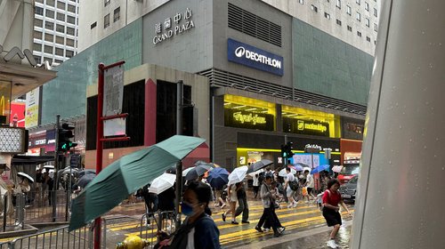 Tifón Noul golpea China y obliga a evacuar a 715 mil personas