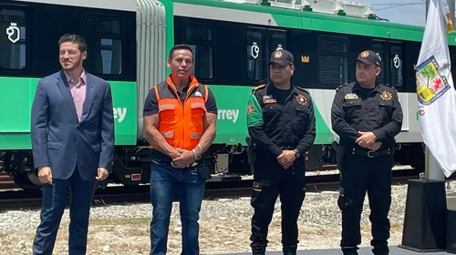 Adelantan para marzo entrega del Metro, para repechaje de Mundial