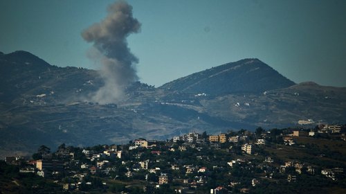 Siguen los combates letales en Líbano; la paz EUA-Irán tiembla