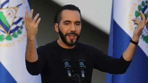 Avala El Salvador la reelección presidencial indefinida