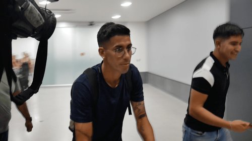 Regresó Maxi Meza a Monterrey, solo para irse al River