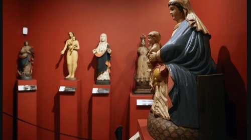 Arte sacro guaraní revela mestizaje espiritual en Paraguay
