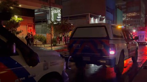 Evacúan a 700 personas tras incendio en Pabellón M
