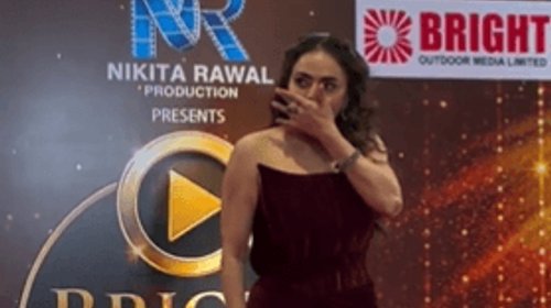 Nikita Rawal vive incómodo momento con una fan