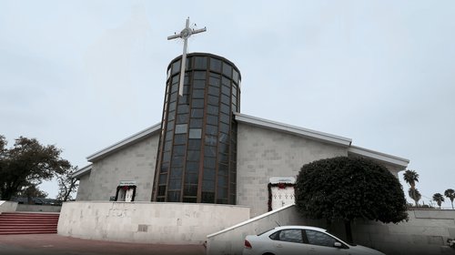 Casa Sacerdotal de Nuevo Laredo recibe donaciones para bazar