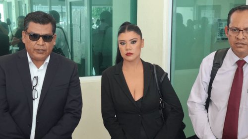 Madre de Dafne señala a cinco personas aún sin detener