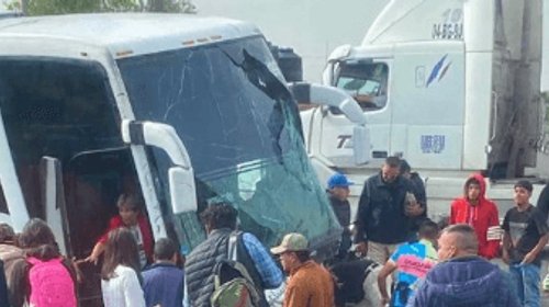 Accidente de autobus deja 12 heridos en Ecatepec