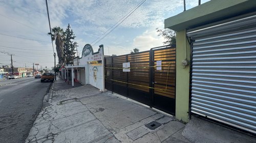 Catean escuela por operar sin registro y presunto fraude