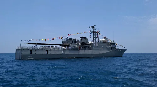 Conmemoran aniversario de la Marina; homenajean a marinos caídos