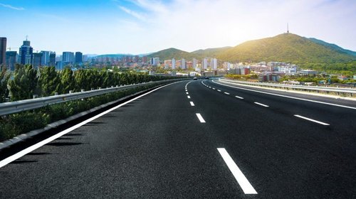 ¿Qué hacer si tienes un accidente en carreteras?