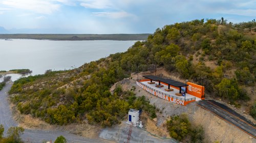 Inauguran nuevo mirador turístico en Presa León de Linares