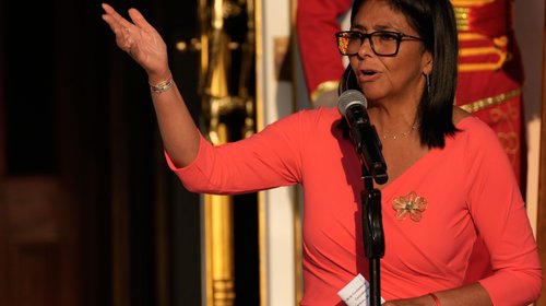 Delcy Rodríguez crea nuevo cuerpo militar de emergencia
