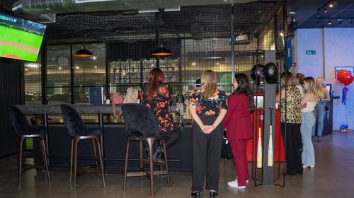 Simuladores Batbox, la opción perfecta para posadas corporativas