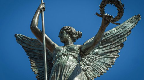 Concluye restauración de la Victoria Alada en Palacio de Gobierno