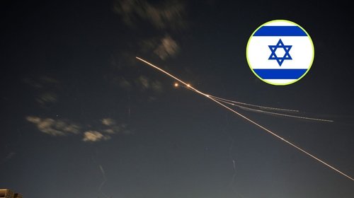 Israel intercepta oleadas de misiles lanzados desde Irán