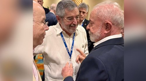 De la Fuente dialoga con Lula da Silva en la cumbre Celac-UE