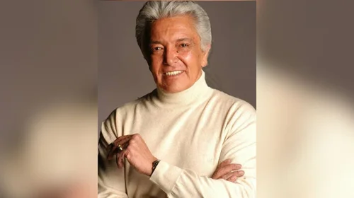 Hospitalizan a Alberto Vázquez en clínica de Torreón