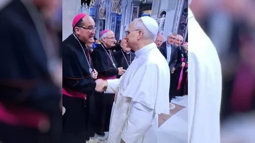 Sostiene obispo de Saltillo primer encuentro con el papa León