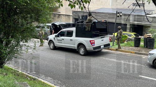 Resguardan residencia del 'Señor de los Buques' en San Pedro
