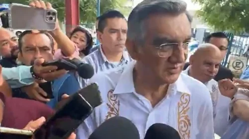 Vota gobernador Villarreal en Colegio de Contadores de Victoria