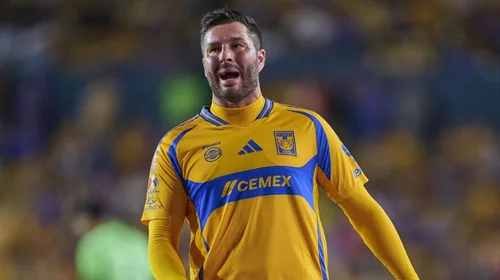 Gignac es baja ante Necaxa; Ibáñez regresa a la convocatoria