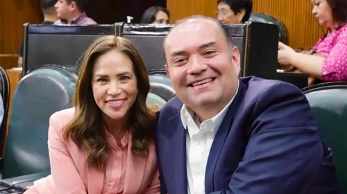Aprueban licencias de Ivonne Álvarez y Rafael Ramos 