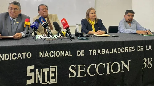 SNTE rechaza violencia tras incendio en oficinas centrales