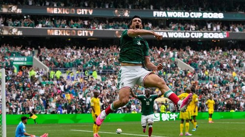 México rompe la maldición y debuta con triunfo en Mundial FIFA™