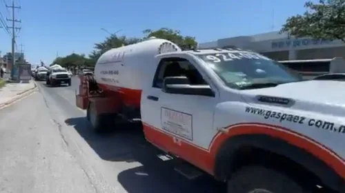 Gaseros de Reynosa se manifiestan por precio tope del combustible