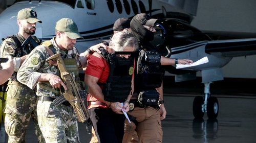 Llega a México Hernán Bermúdez, líder de La Barredora